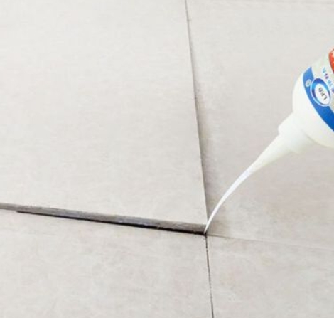 陆丰瓷砖空鼓维修公司分享卫生间瓷砖脱落的原因可能有以下几点